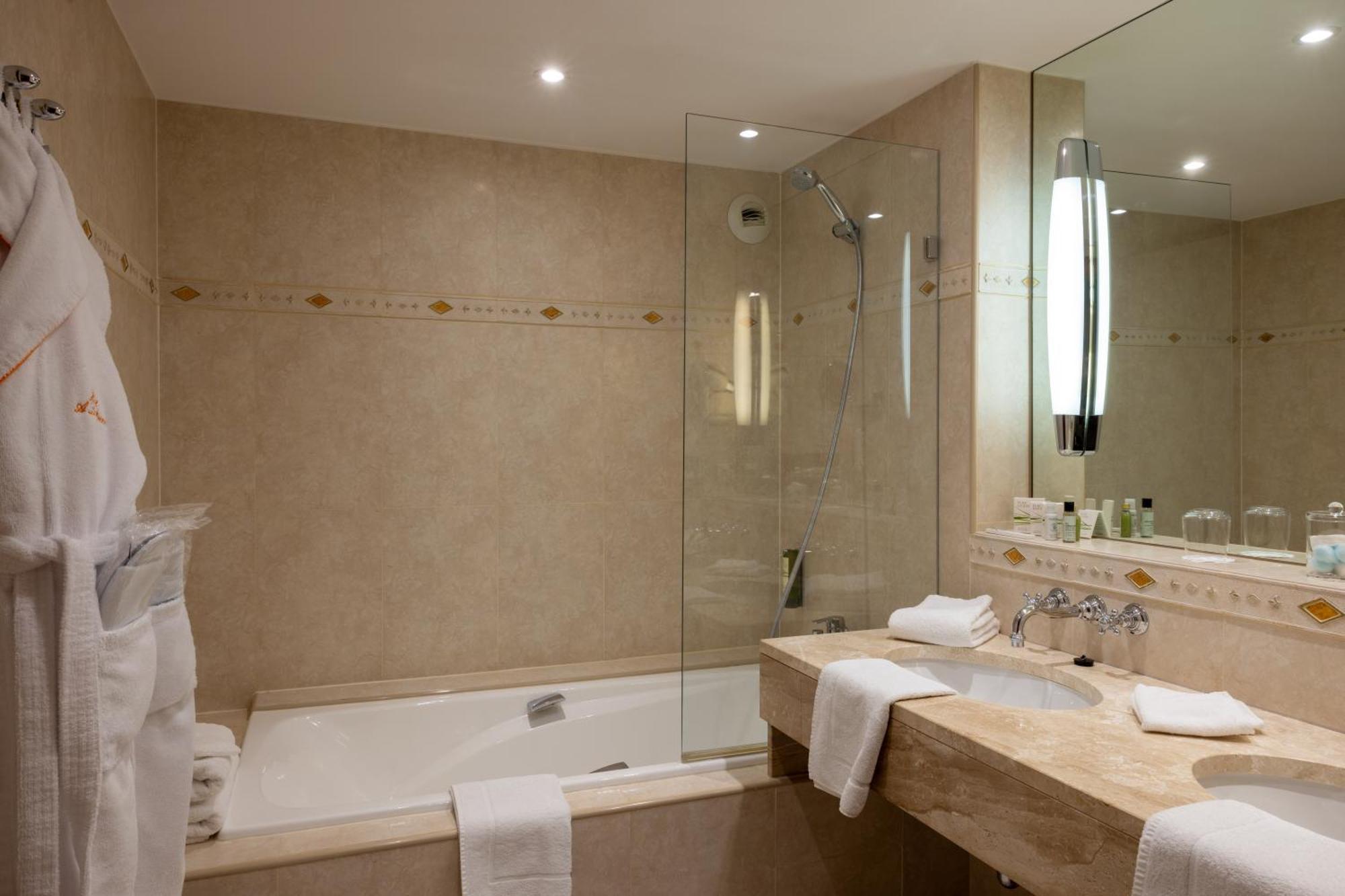 Hotel A La Ferme Osthouse 외부 사진